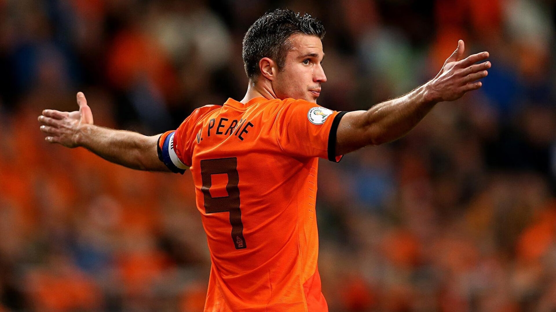 独行侠式团队胜利与恩比德式个人证明,现代篮球的双重奏